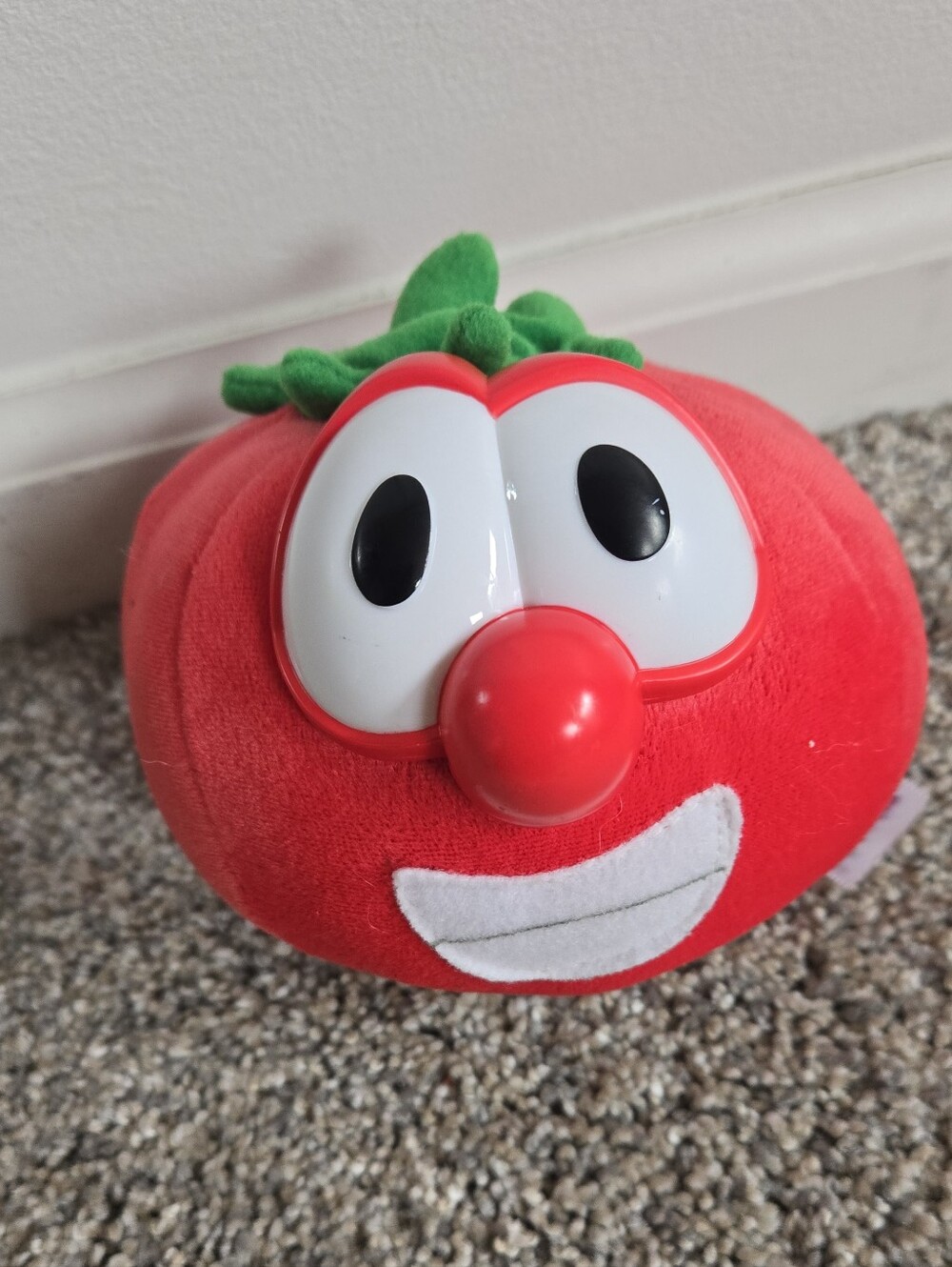 Vtg Veggie Tales Big Idea Plush Bob the Tomato Cartoon Stuffed Animal 5" Toy